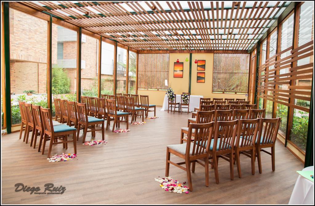 Hotel Habitel Select Bogota Luaran gambar